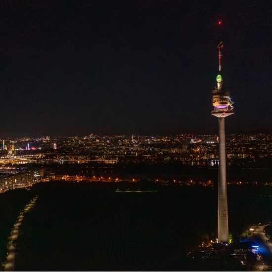 Donauturm Nacht Panorama